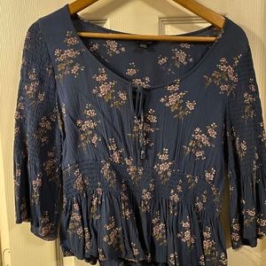 American Eagle blouse